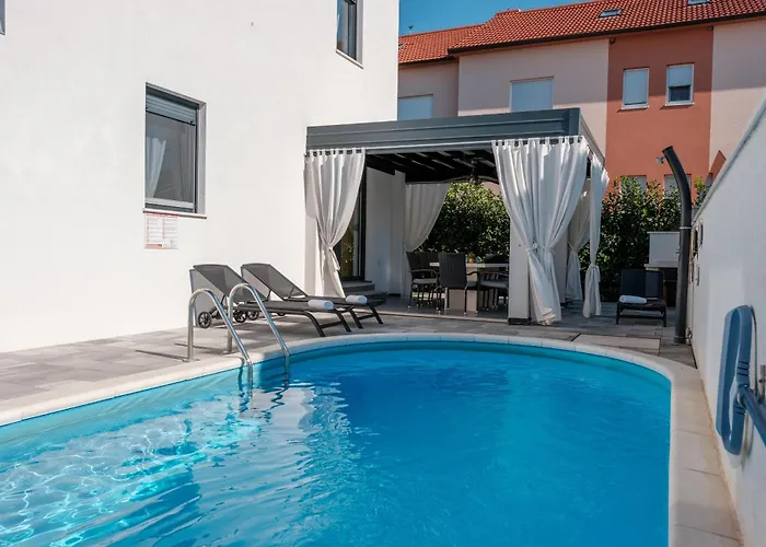 Villa Essenza - Luksuzne Kuce Za Odmor